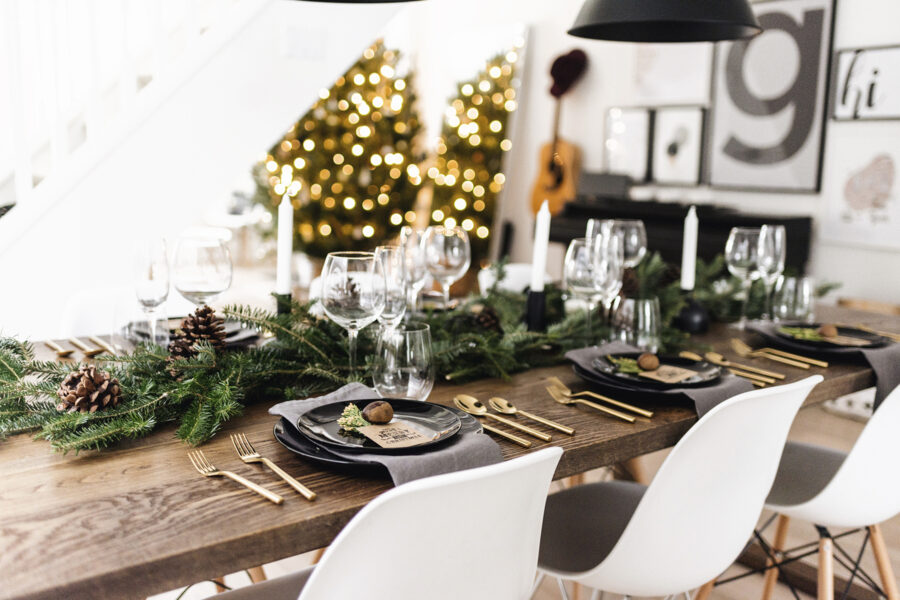 Dicas para decorar a sua mesa de jantar durante o Natal - WKoerich Imóveis